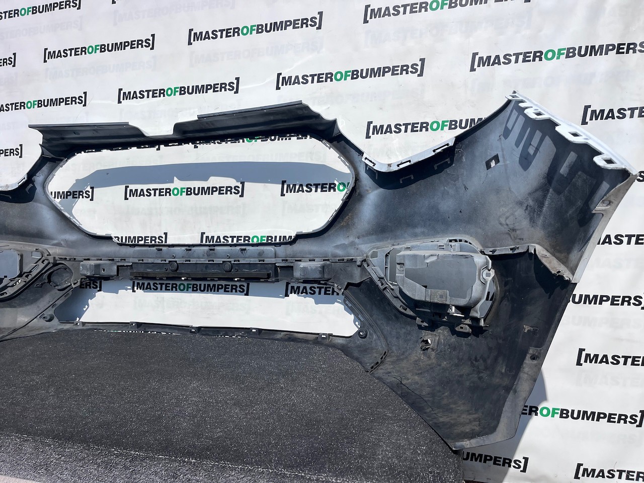 Ford Transit Custom Work Van 2018-2023 Front Bumper 4 Pdc Genuine [f870]