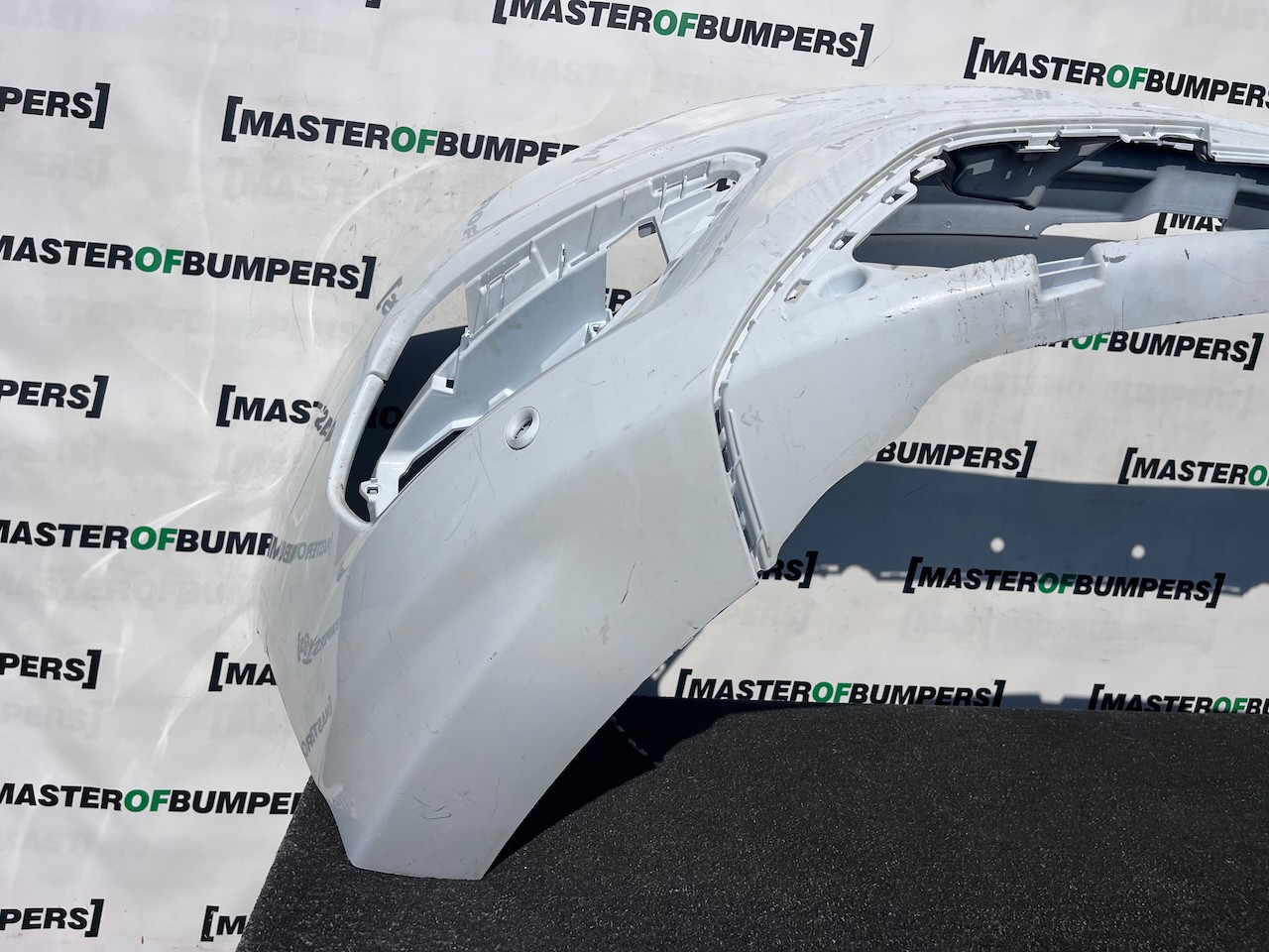 Ford Transit Custom Limited Van 2018-2023 Front Bumper 4 Pdc Genuine [f871]