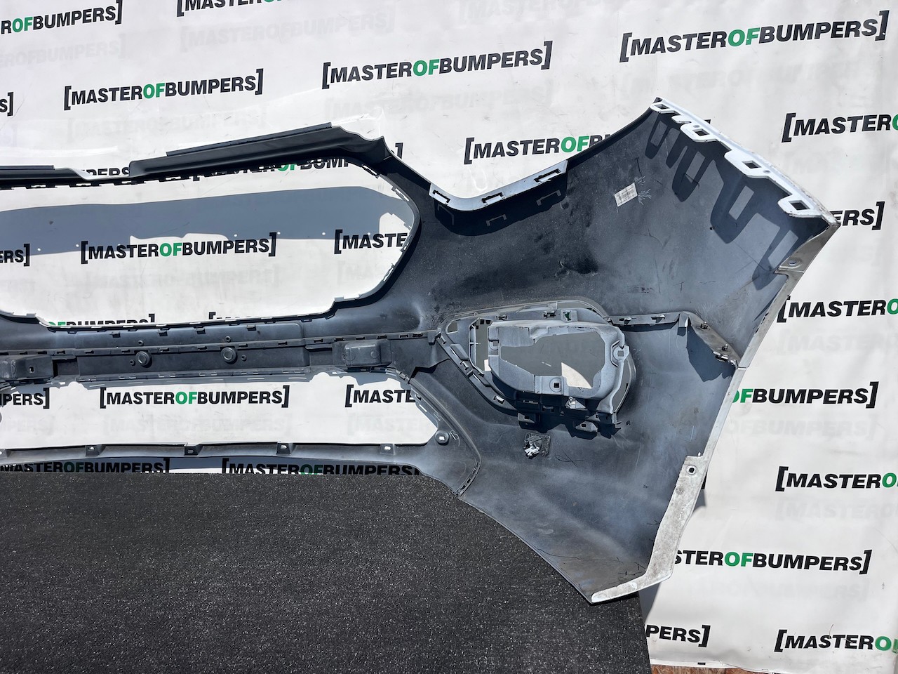 Ford Transit Custom Limited Van 2018-2023 Front Bumper 4 Pdc Genuine [f871]