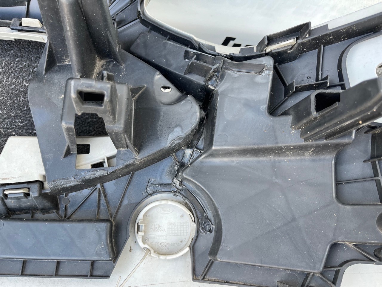 Ford C Max Grand C Max Titanium Mk2 2015-2019 Front Bumper 6 Pdc Genuine [f888]