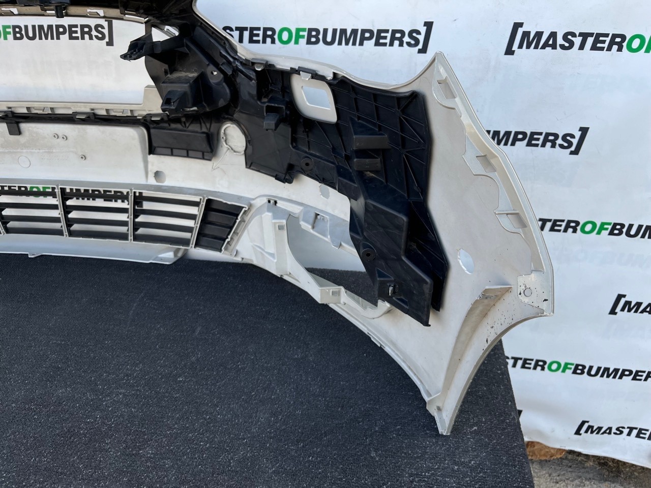 Ford C Max Grand C Max Titanium Mk2 2015-2019 Front Bumper 6 Pdc Genuine [f888]