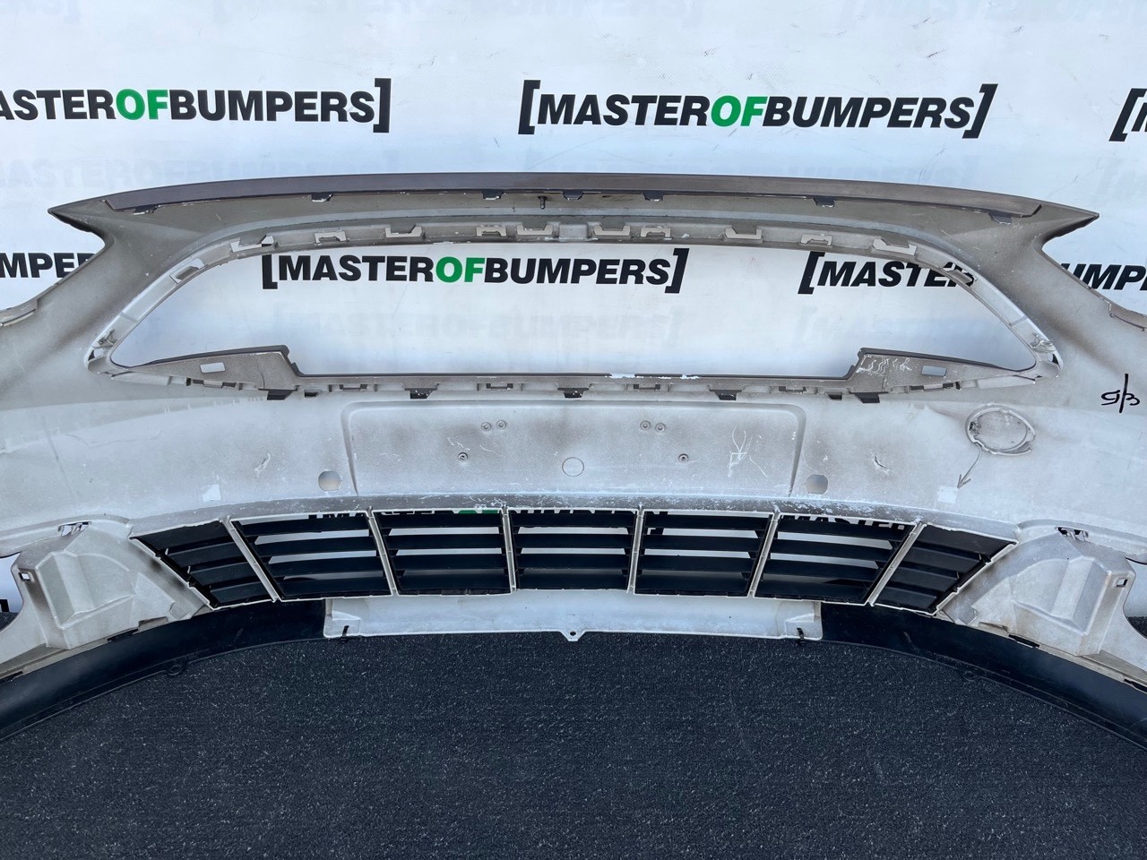 Ford C Max Grand C Max Titanium Mk2 2015-2019 Front Bumper 6 Pdc Genuine [f889]