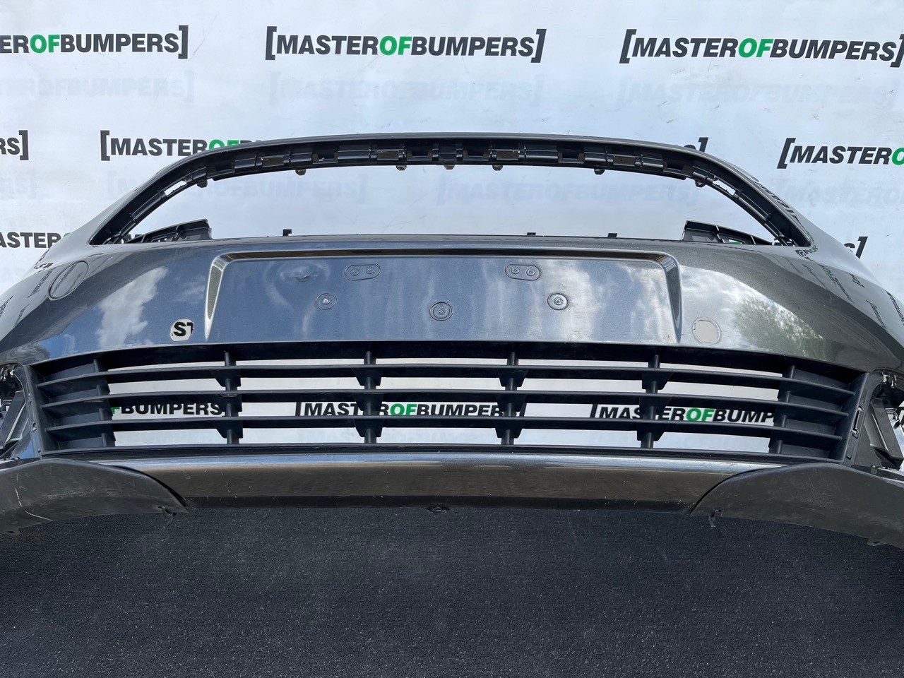 Ford C Max Grand C Max Titanium Mk2 2015-2019 Front Bumper 6 Pdc Genuine [f890]