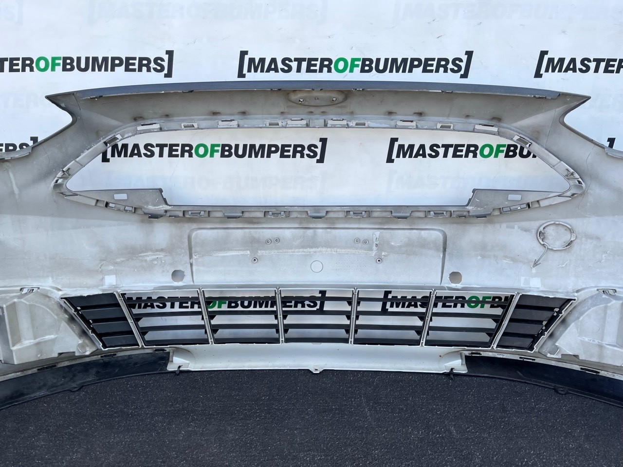Ford C Max Grand C Max Titanium Mk2 2015-2019 Front Bumper 6 Pdc Genuine [f890]