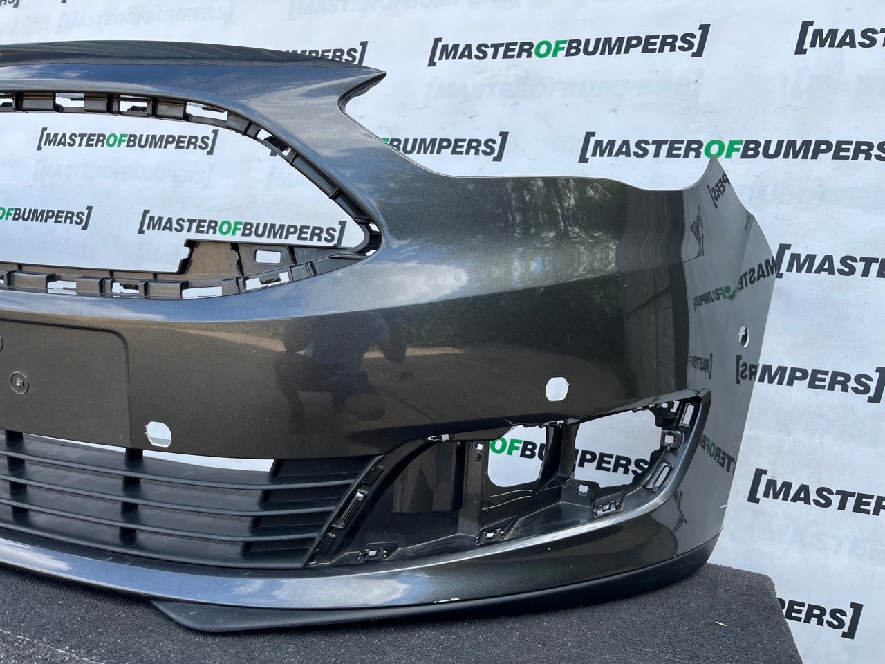 Ford C Max Grand C Max Titanium Mk2 2015-2019 Front Bumper 6 Pdc Genuine [f890]
