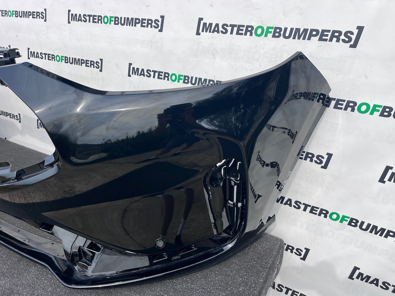 Ford Kuga St Line Mk3 Lift Suv 2024-2027 Front Bumper 4 Pdc Genuine [f882]