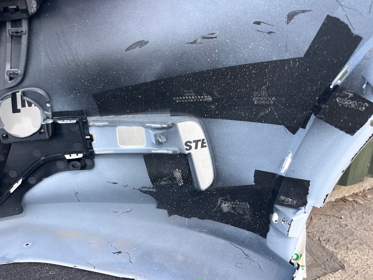 Ford Puma Gen-e Standard Suv 2025-2027 Front Bumper 4 Pdc Genuine [f879]