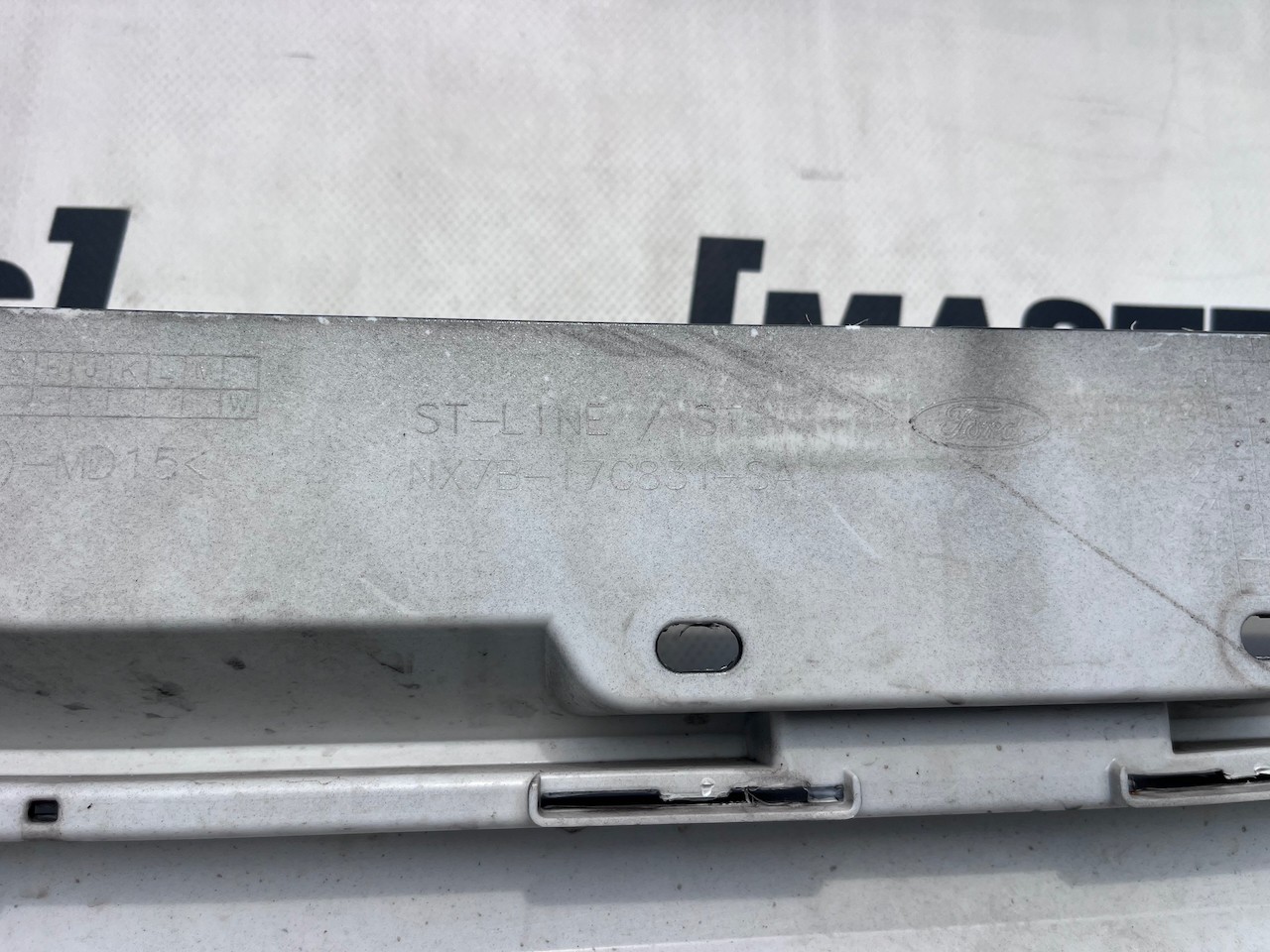 Ford Focus St St Line Hatchback Lift 2023-2026 Front Bumper 6 Pdc Genuine [f883]