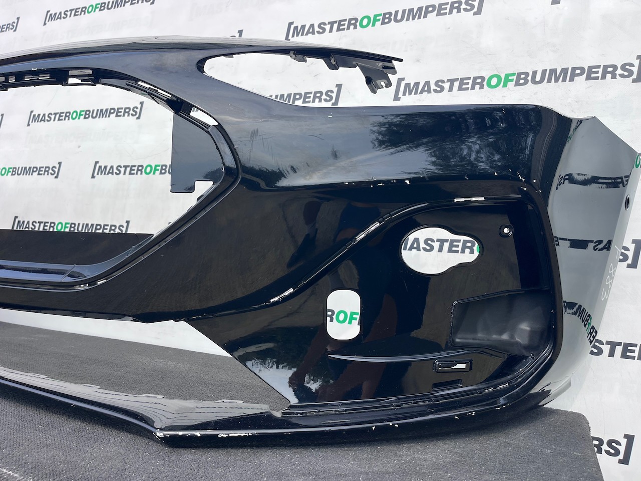 Ford Focus St St Line Hatchback Lift 2023-2026 Front Bumper 6 Pdc Genuine [f883]