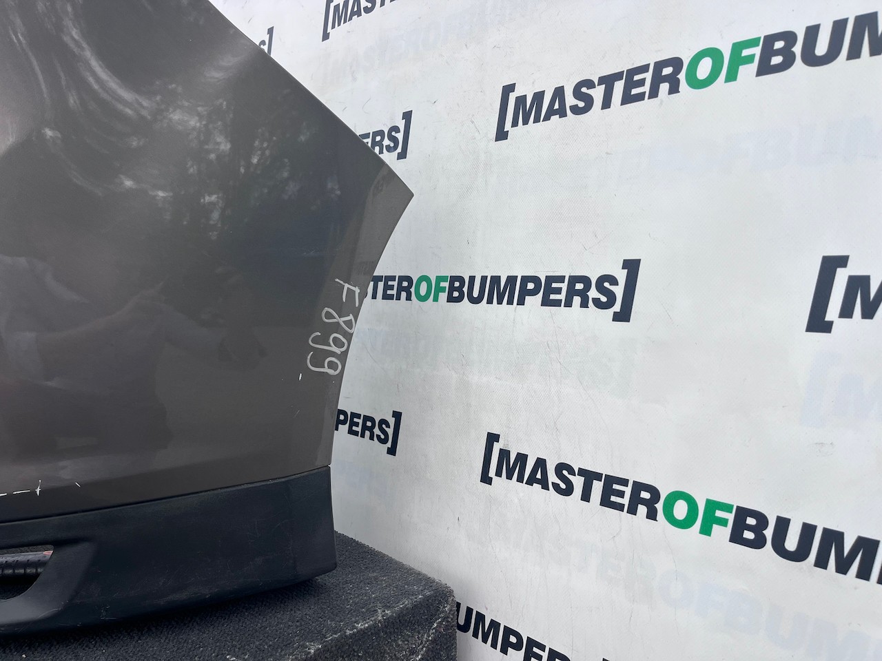 Ford C Max Zetec Titanium Mk2 2010-2015 Rear Bumper 4 Pdc Genuine [f899]