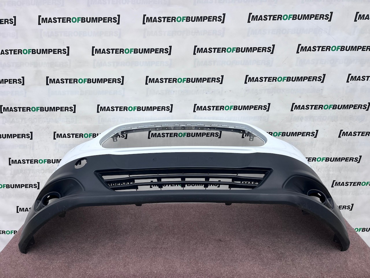 Ford Transit Courier Van 2013-2016 Front Bumper No Pdc Genuine [f916]