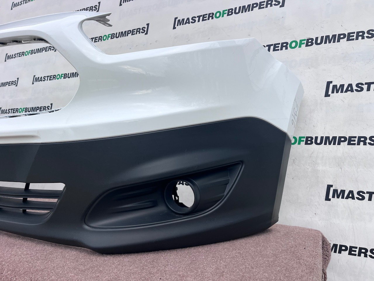 Ford Transit Courier Van 2013-2016 Front Bumper No Pdc Genuine [f916]