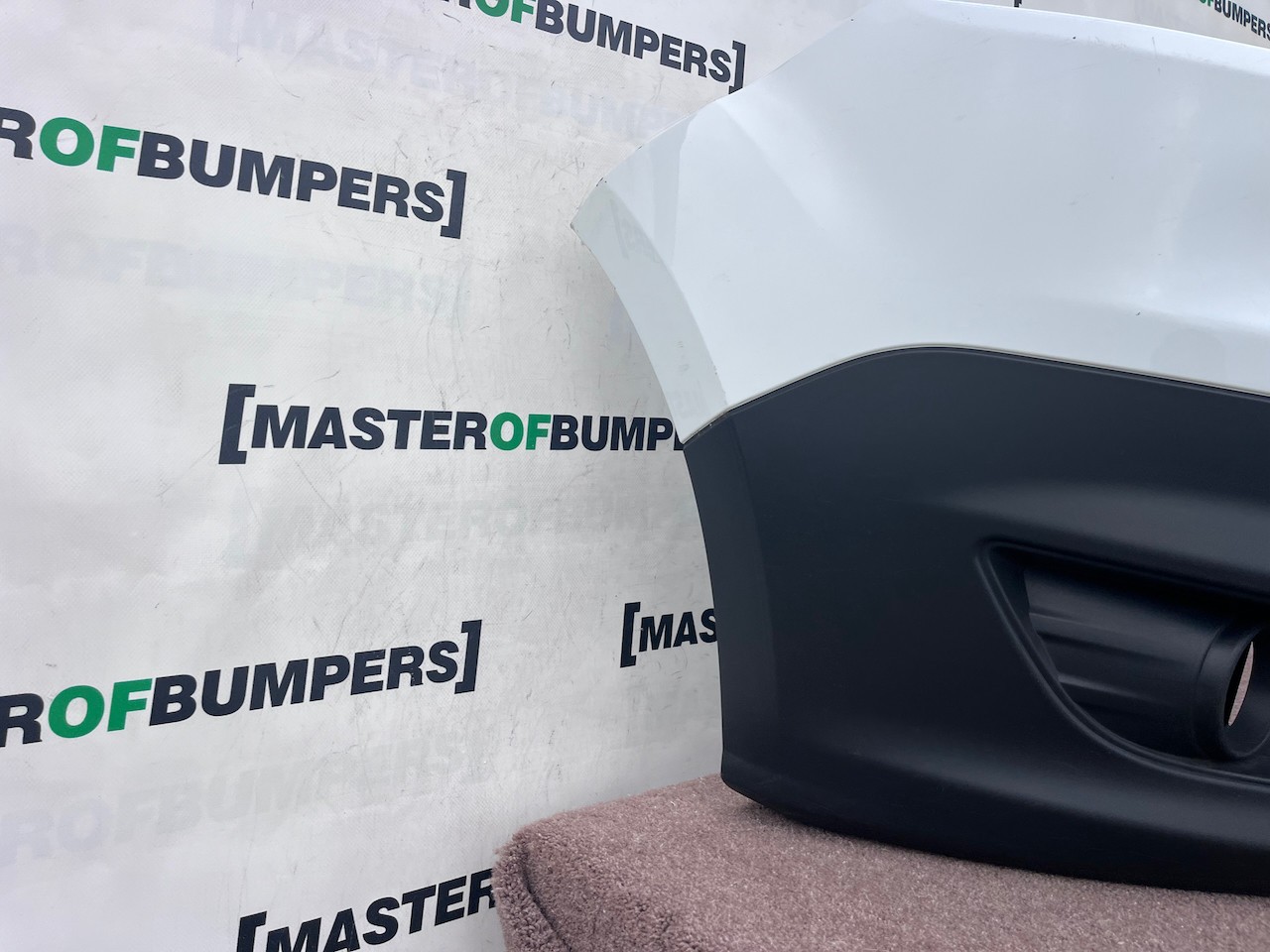 Ford Transit Courier Van 2013-2016 Front Bumper No Pdc Genuine [f917]