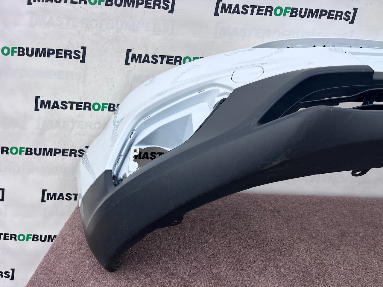 Ford Transit Courier Van 2019-2023 Front Bumper No Pdc Genuine [f918]