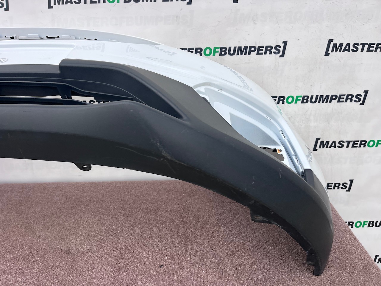 Ford Transit Courier Van 2019-2023 Front Bumper No Pdc Genuine [f918]