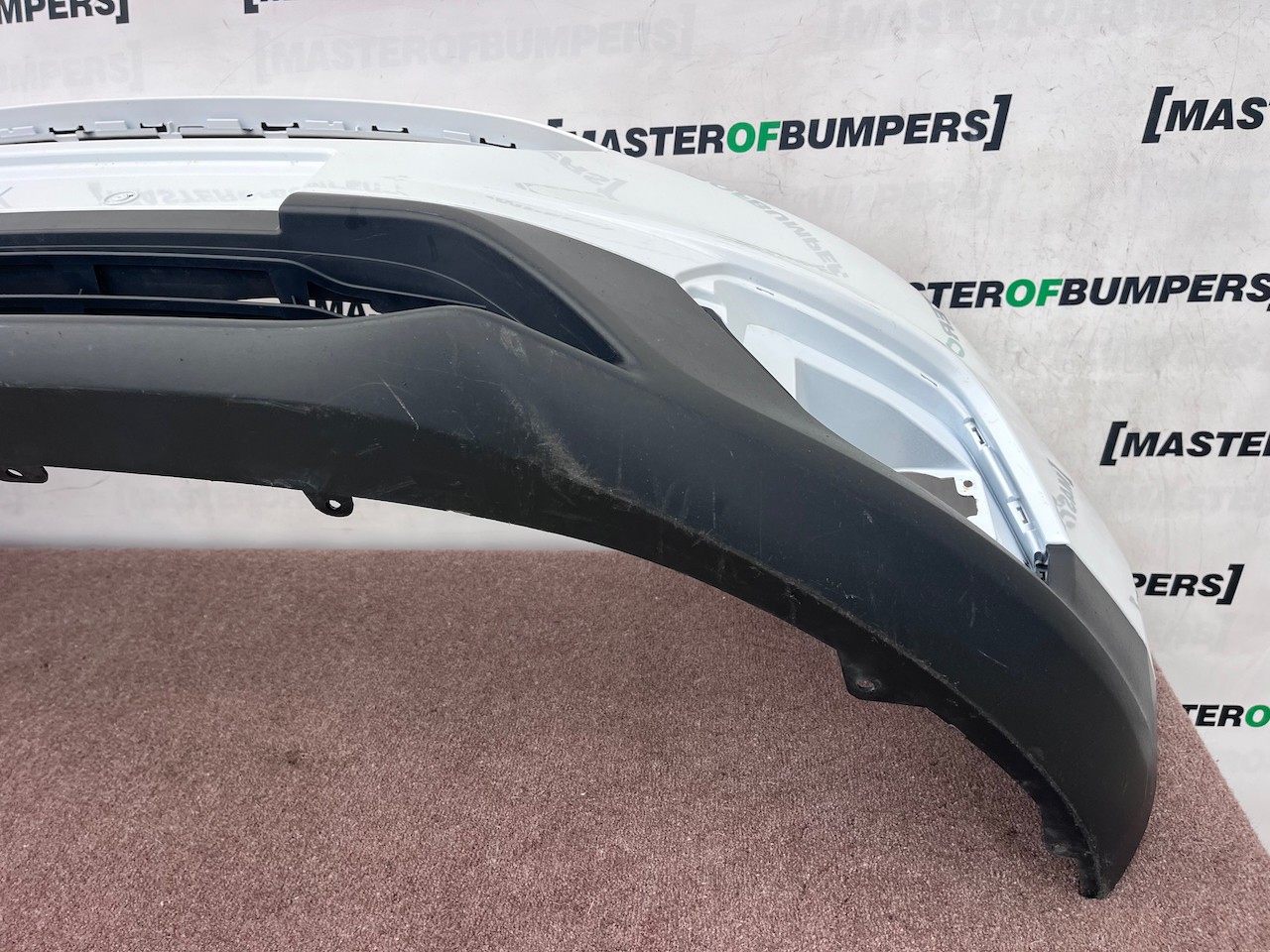 Ford Transit Courier Van 2019-2023 Front Bumper No Pdc Genuine [f922]