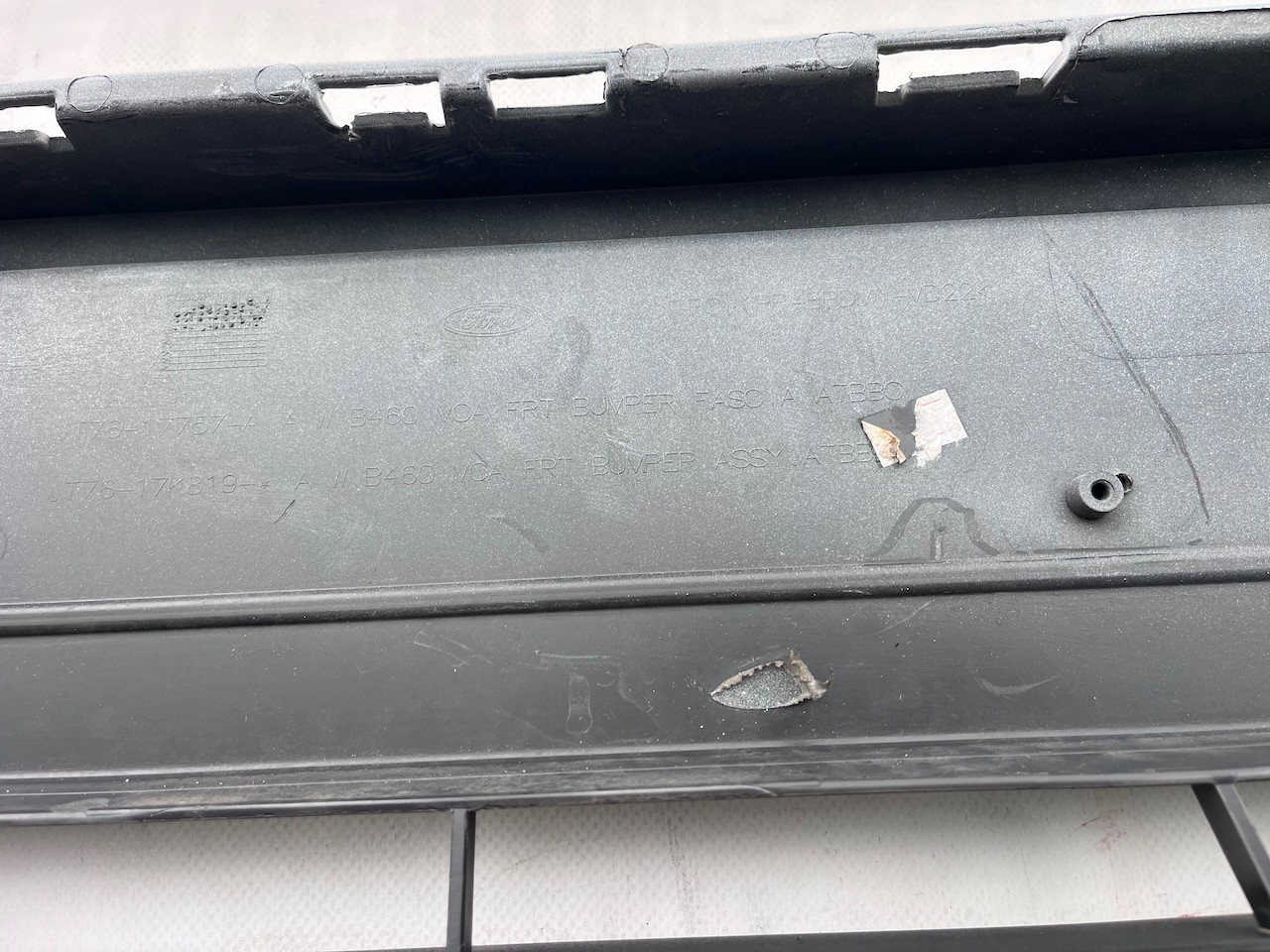 Ford Transit Courier Van 2019-2023 Front Bumper No Pdc Genuine [f922]