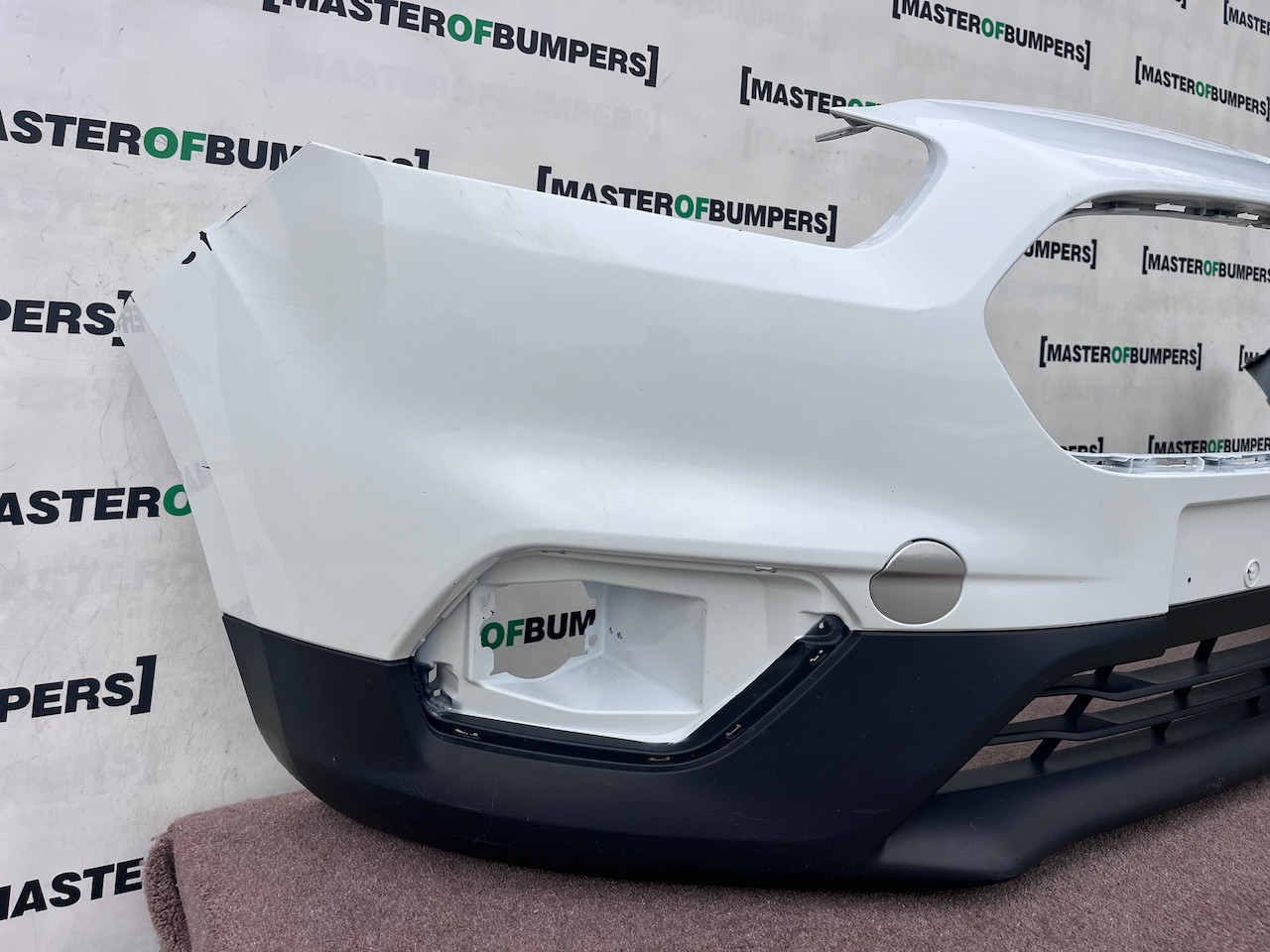 Ford Transit Courier Van 2019-2023 Front Bumper No Pdc Genuine [f922]