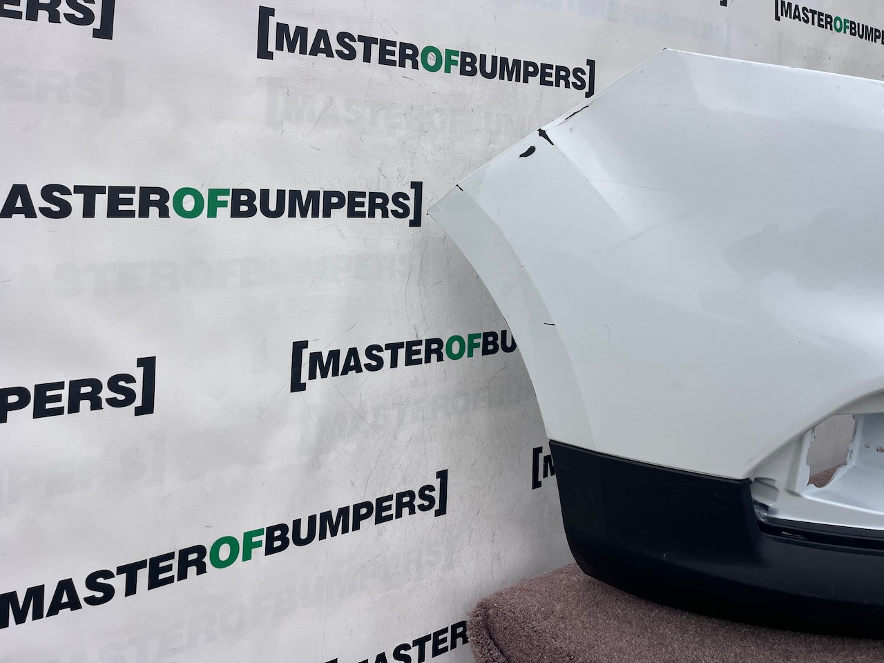 Ford Transit Courier Van 2019-2023 Front Bumper No Pdc Genuine [f922]
