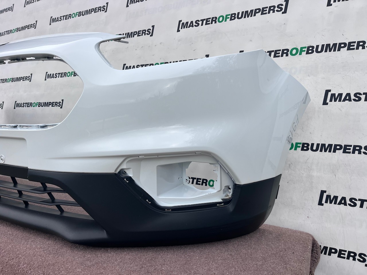 Ford Transit Courier Van 2019-2023 Front Bumper No Pdc Genuine [f919]