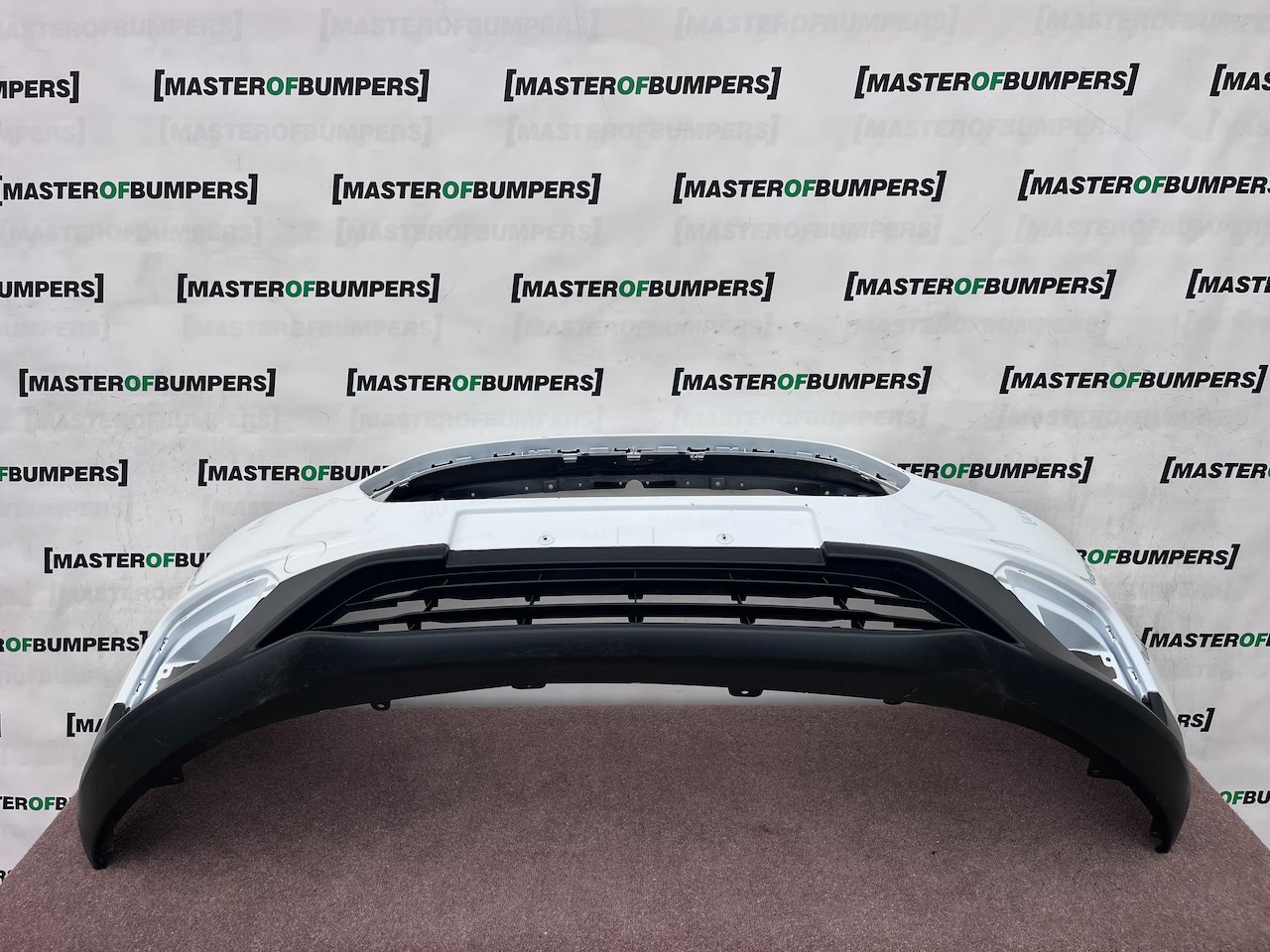Ford Transit Courier Van 2019-2023 Front Bumper No Pdc Genuine [f921]