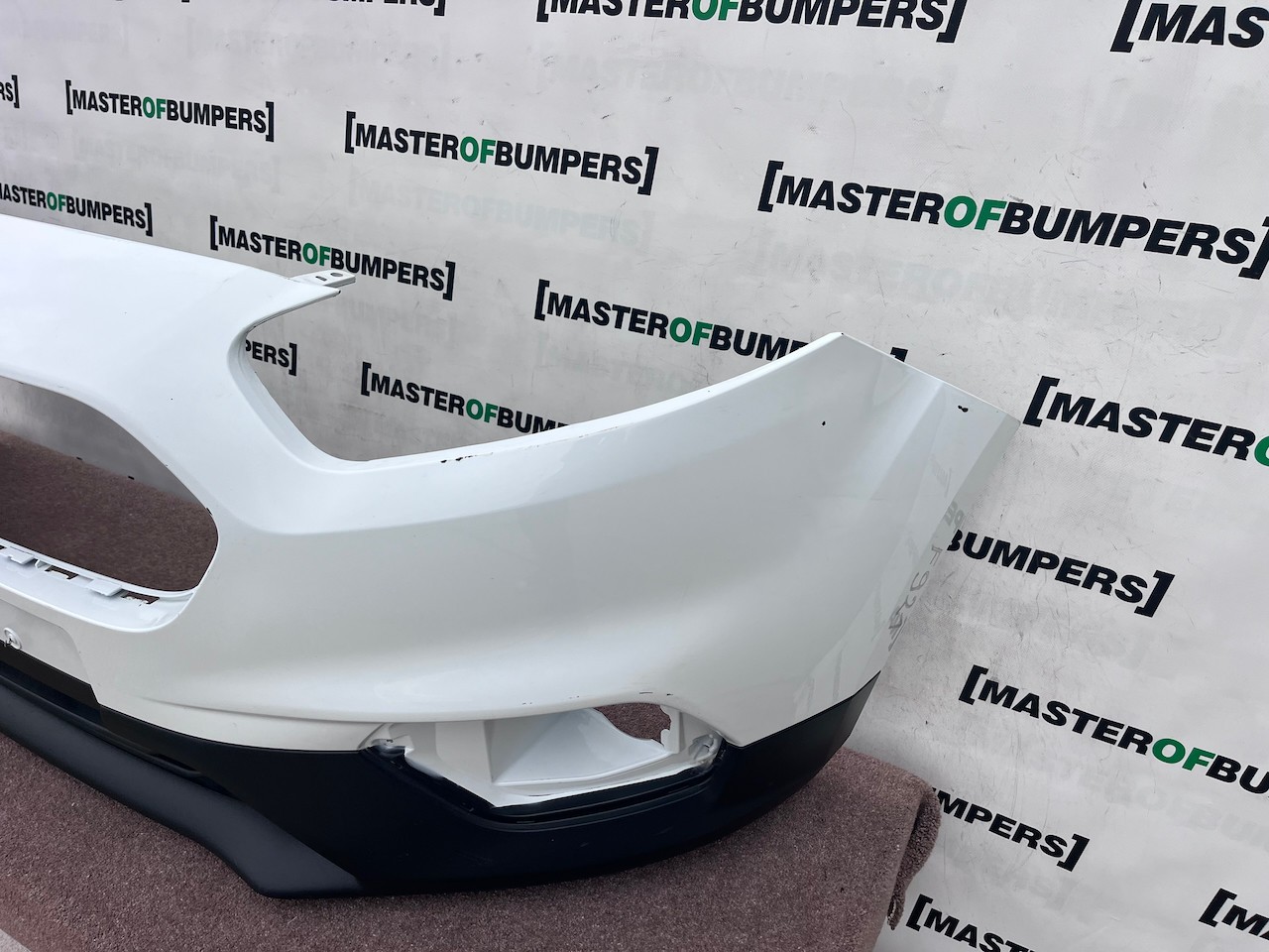 Ford Transit Courier Van 2019-2023 Front Bumper No Pdc Genuine [f921]