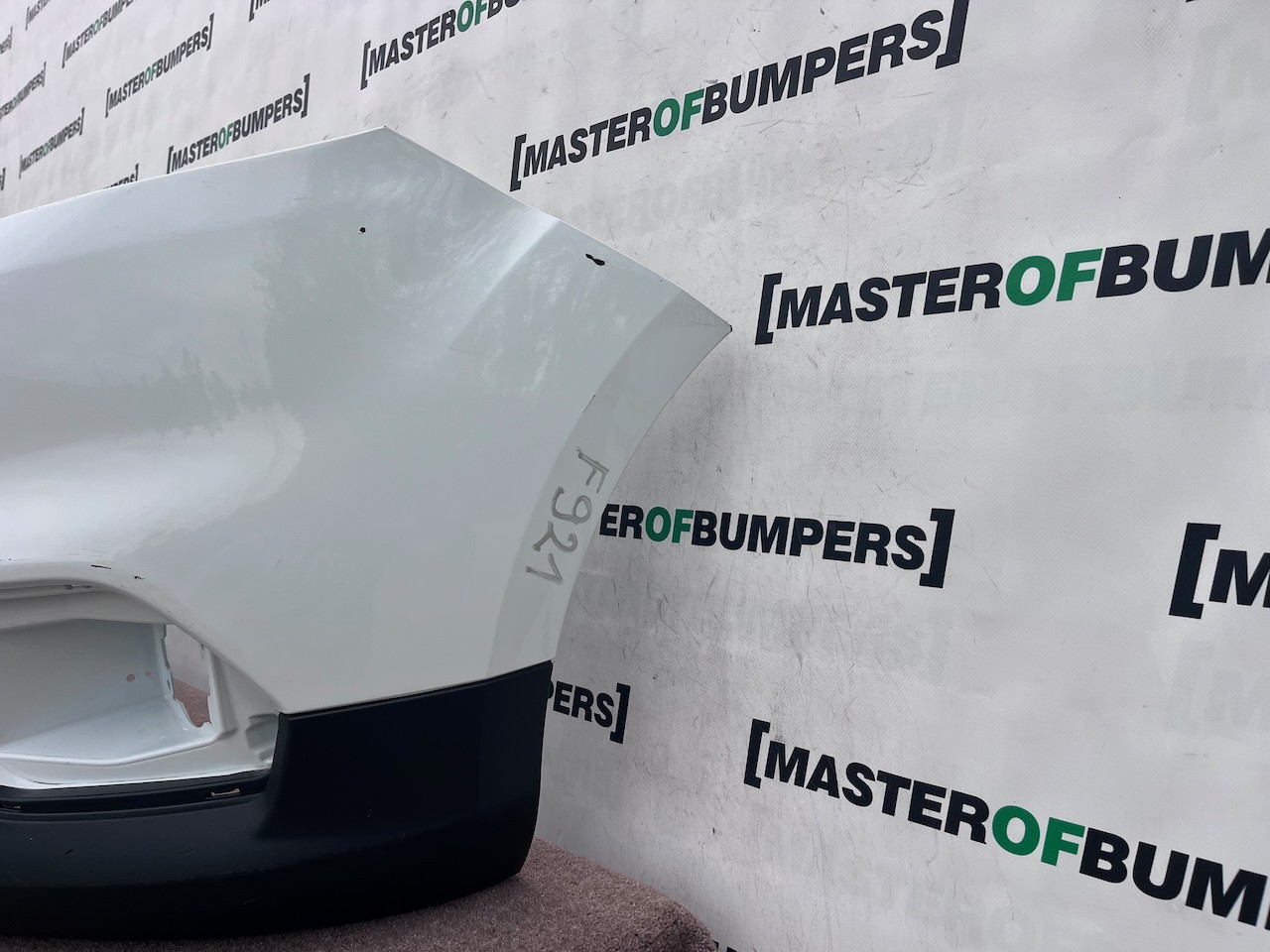 Ford Transit Courier Van 2019-2023 Front Bumper No Pdc Genuine [f921]