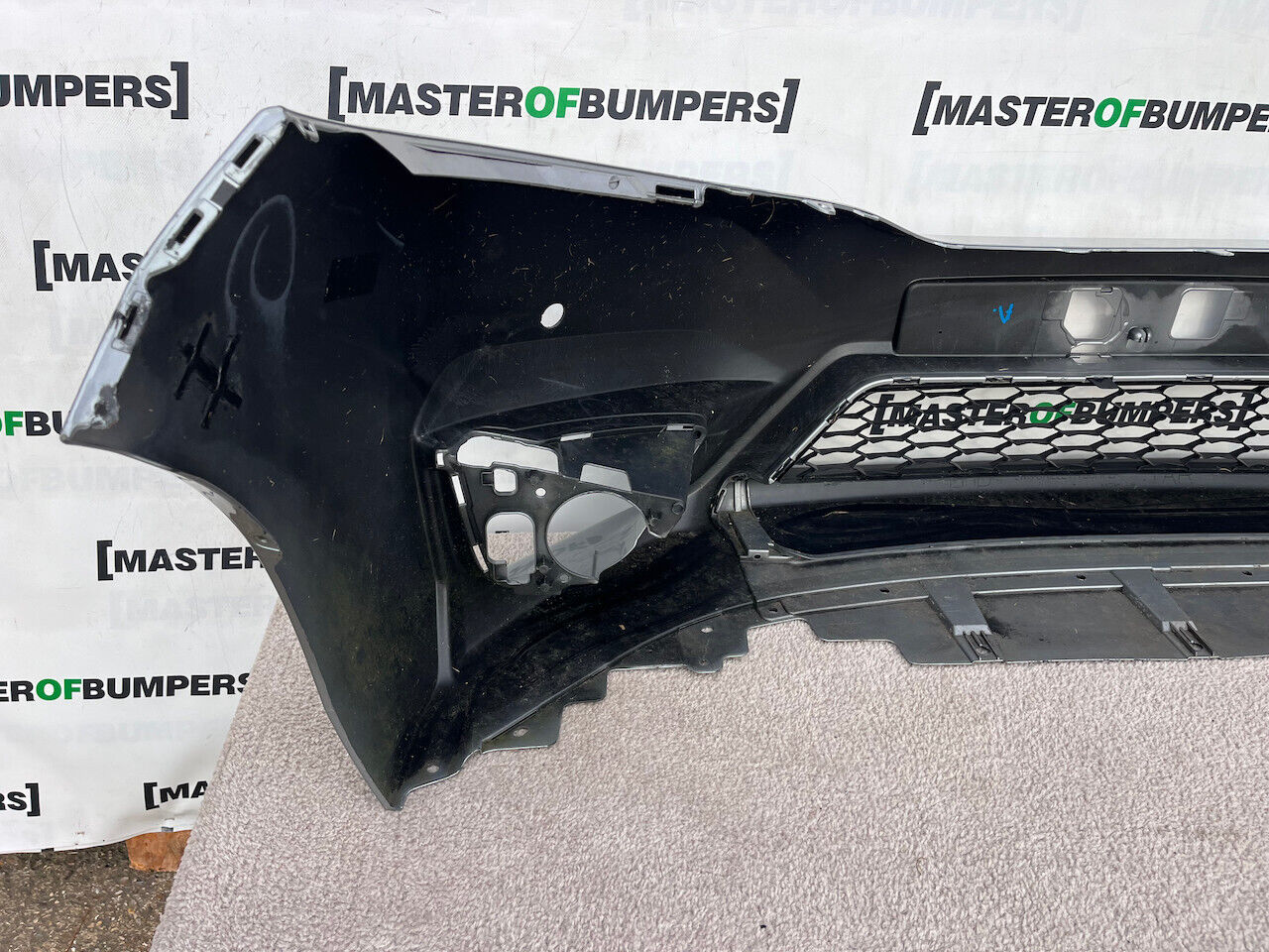 Honda Jazz Mk3 Se V Tec 2015-2017 Front Bumper Grey 4 Pdc Genuine [g508]