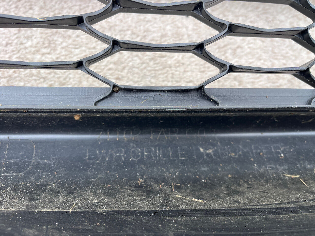 Honda Jazz Mk3 Se V Tec 2015-2017 Front Bumper Grey 4 Pdc Genuine [g508]