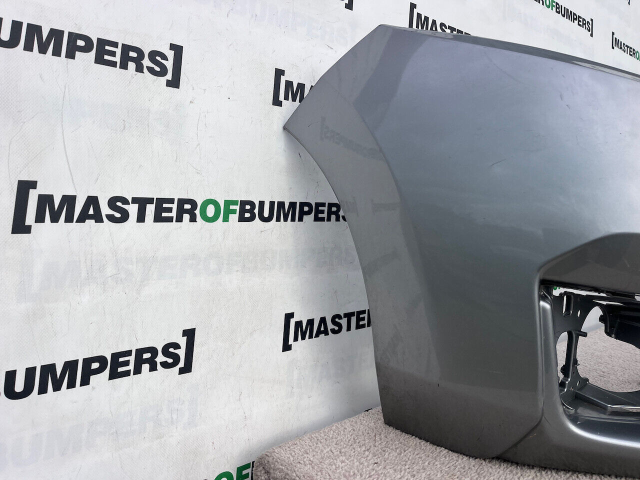 Honda Jazz Mk3 Se V Tec 2015-2017 Front Bumper Grey 4 Pdc Genuine [g508]