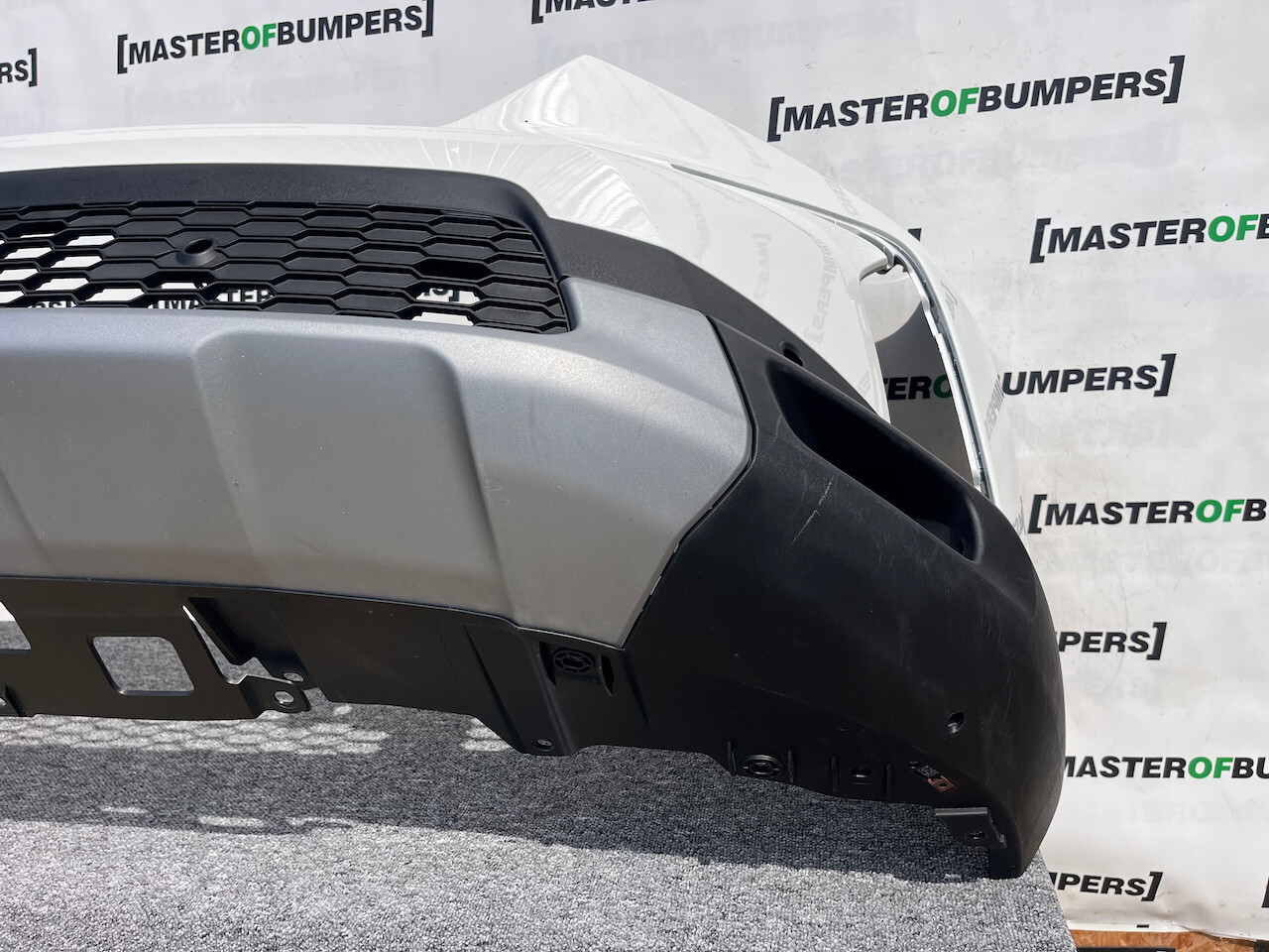 Honda Pilot Touring Lx Suv 2023-on Front Bumper 4 Pdc Genuine [g549]