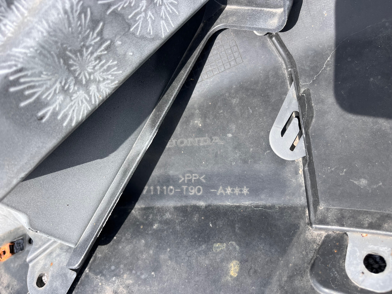 Honda Pilot Touring Lx Suv 2023-on Front Bumper 4 Pdc Genuine [g549]