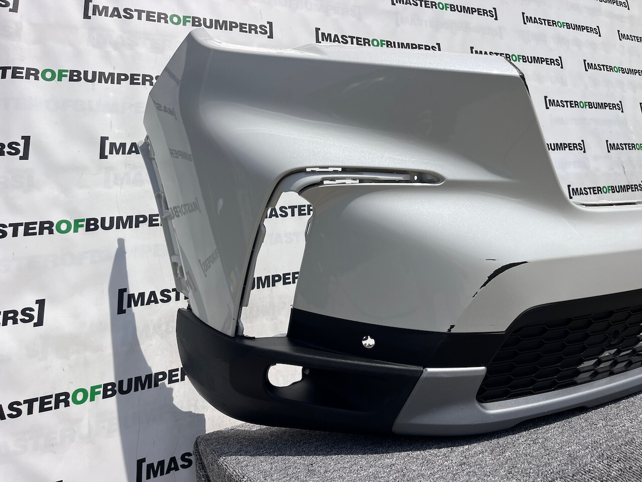 Honda Pilot Touring Lx Suv 2023-on Front Bumper 4 Pdc Genuine [g549]