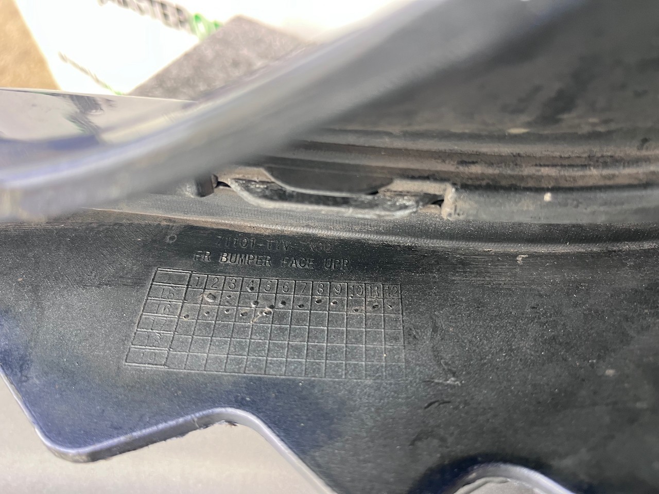 Honda Crv Elegance Mk4 Lift 2015-2017 Front Bumper 4 Pdc + Jets Genuine [g575]