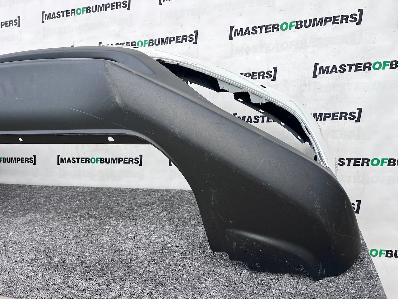 Honda Crv Elegance Mk4 2013-2014 Front Bumper 4 Pdc + Jets Genuine [g578]