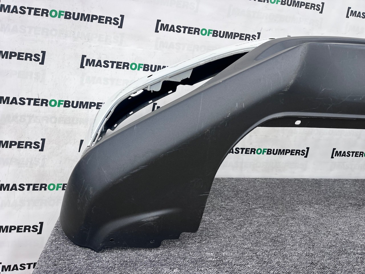 Honda Crv Elegance Mk4 2013-2014 Front Bumper 4 Pdc + Jets Genuine [g578]