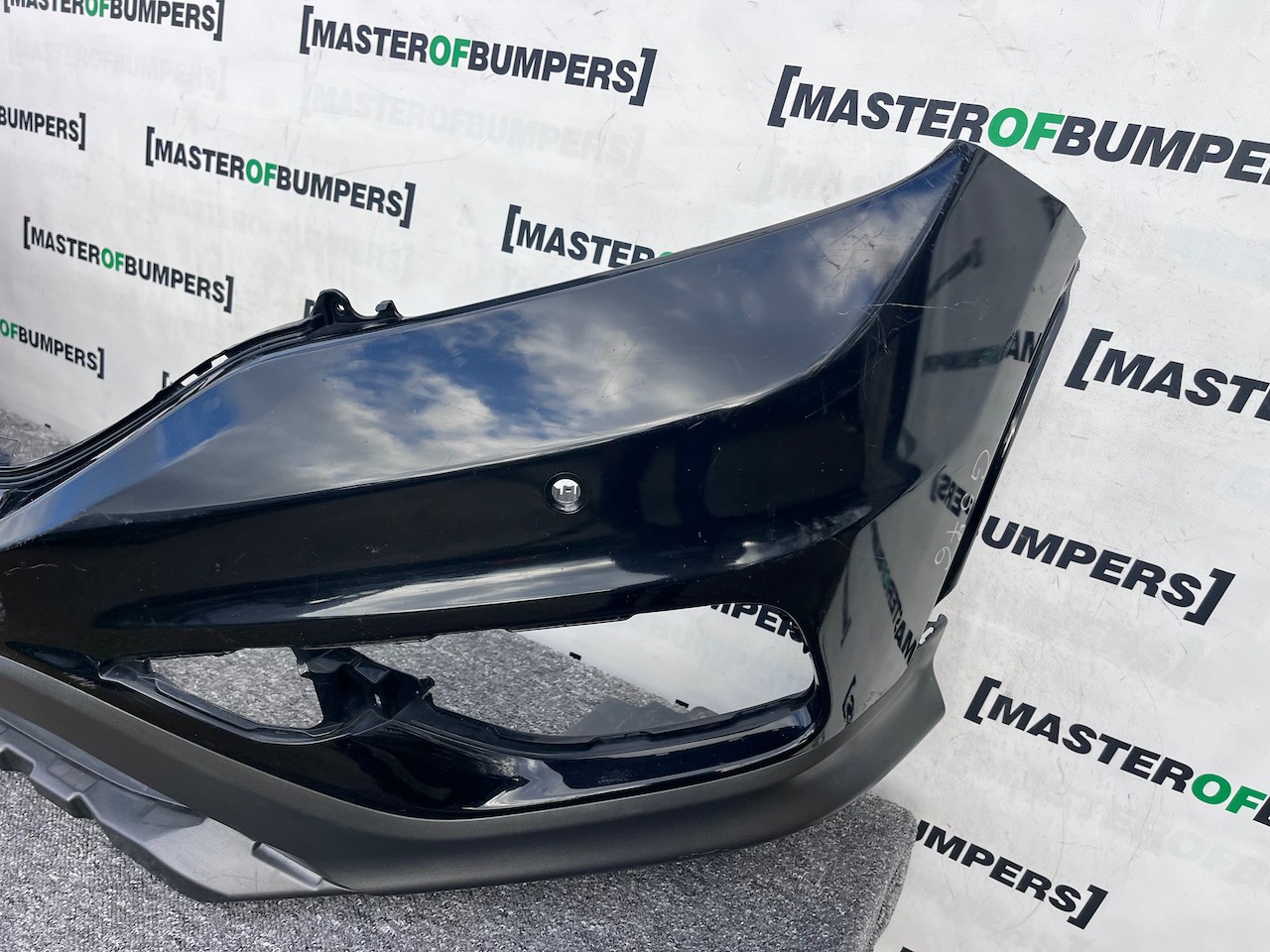 Honda Crv Elegance Mk4 Lift 2015-2017 Front Bumper 4 Pdc No Jets Genuine [g576]