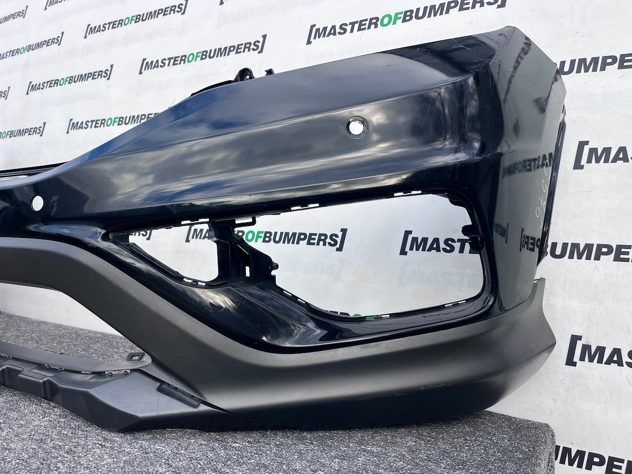 Honda Crv Elegance Mk4 Lift 2015-2017 Front Bumper 4 Pdc No Jets Genuine [g576]