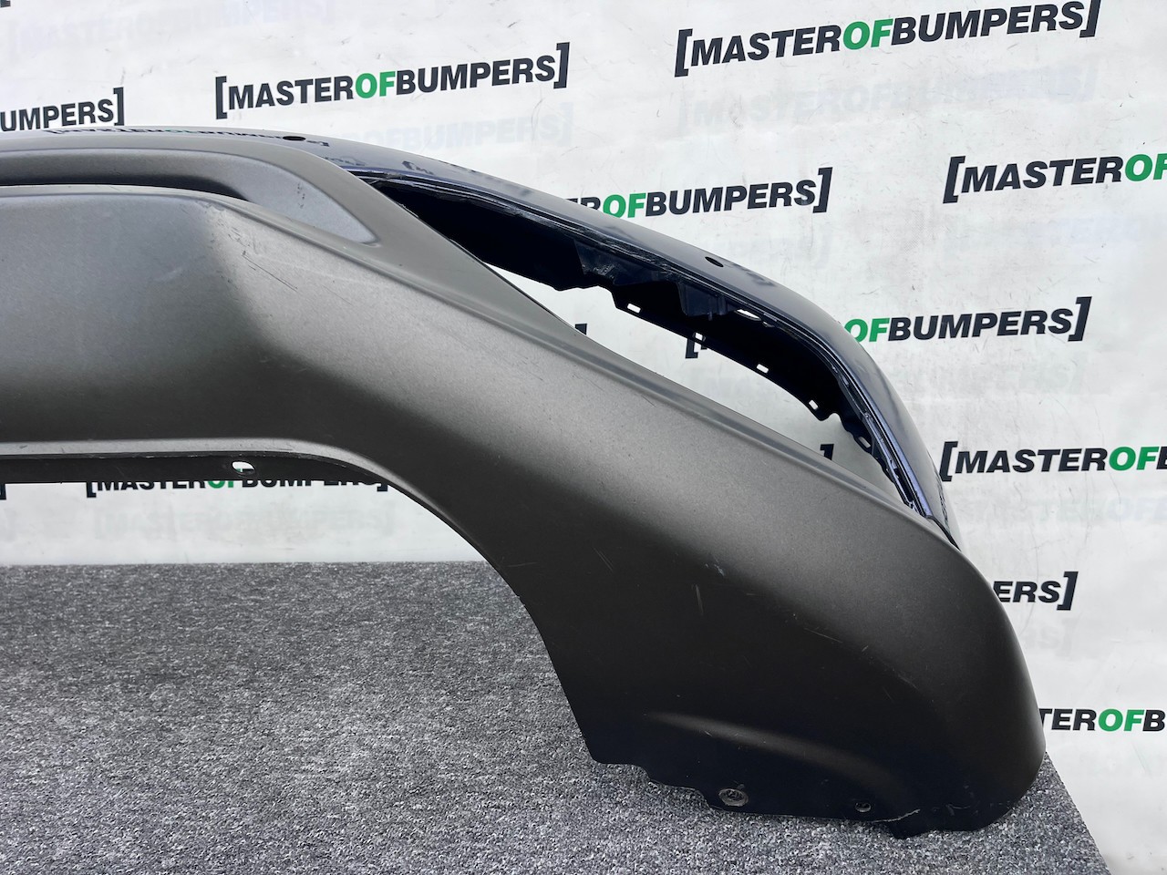 Honda Crv Elegance Mk4 2013-2014 Front Bumper 4 Pdc + Jets Genuine [g579]