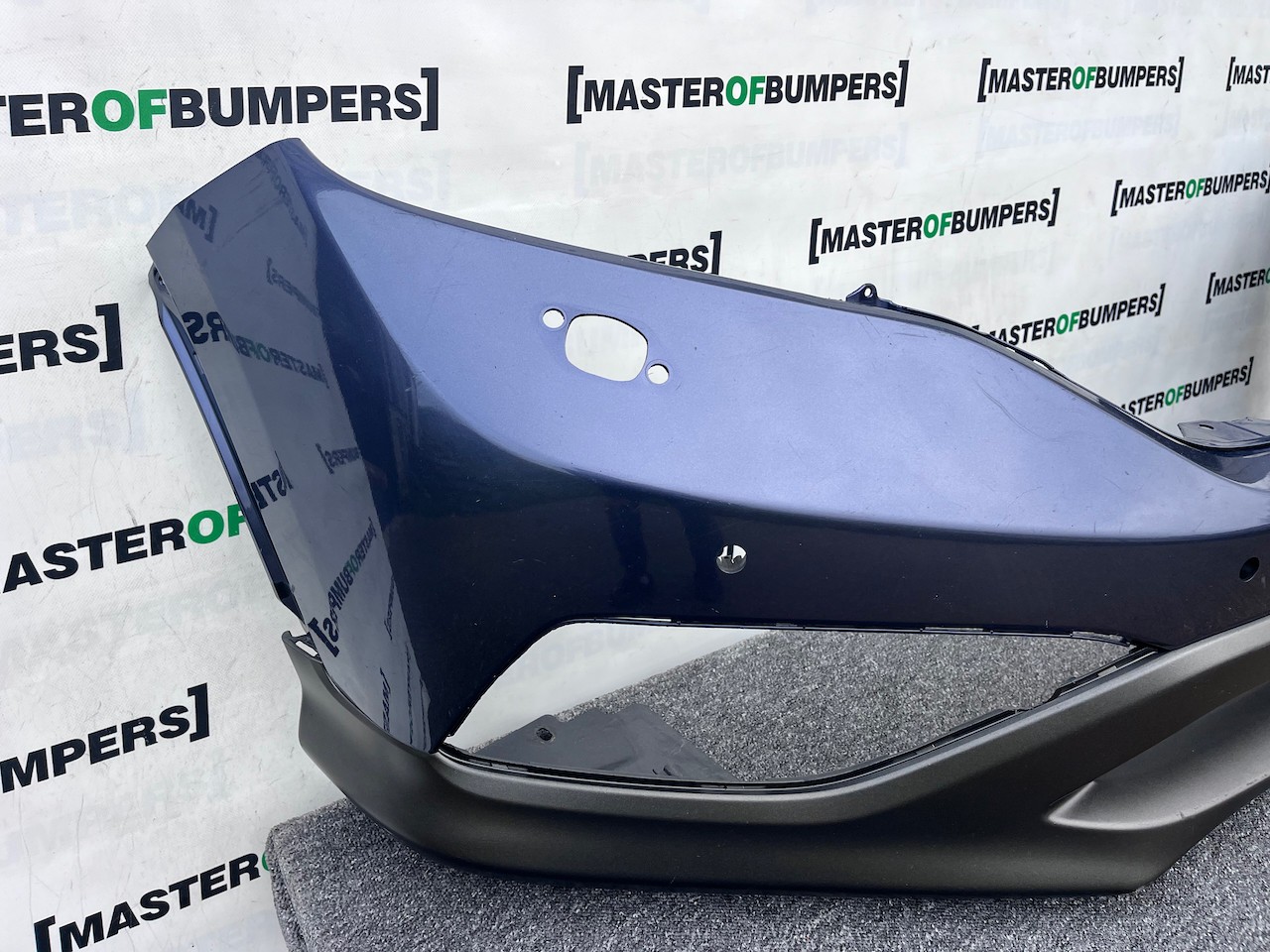 Honda Crv Elegance Mk4 2013-2014 Front Bumper 4 Pdc + Jets Genuine [g579]