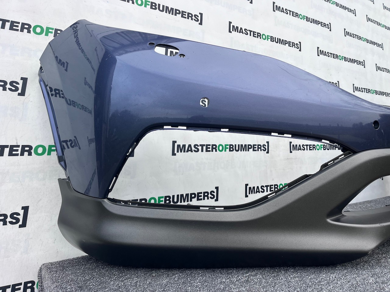 Honda Crv Elegance Mk4 2013-2014 Front Bumper 4 Pdc + Jets Genuine [g579]