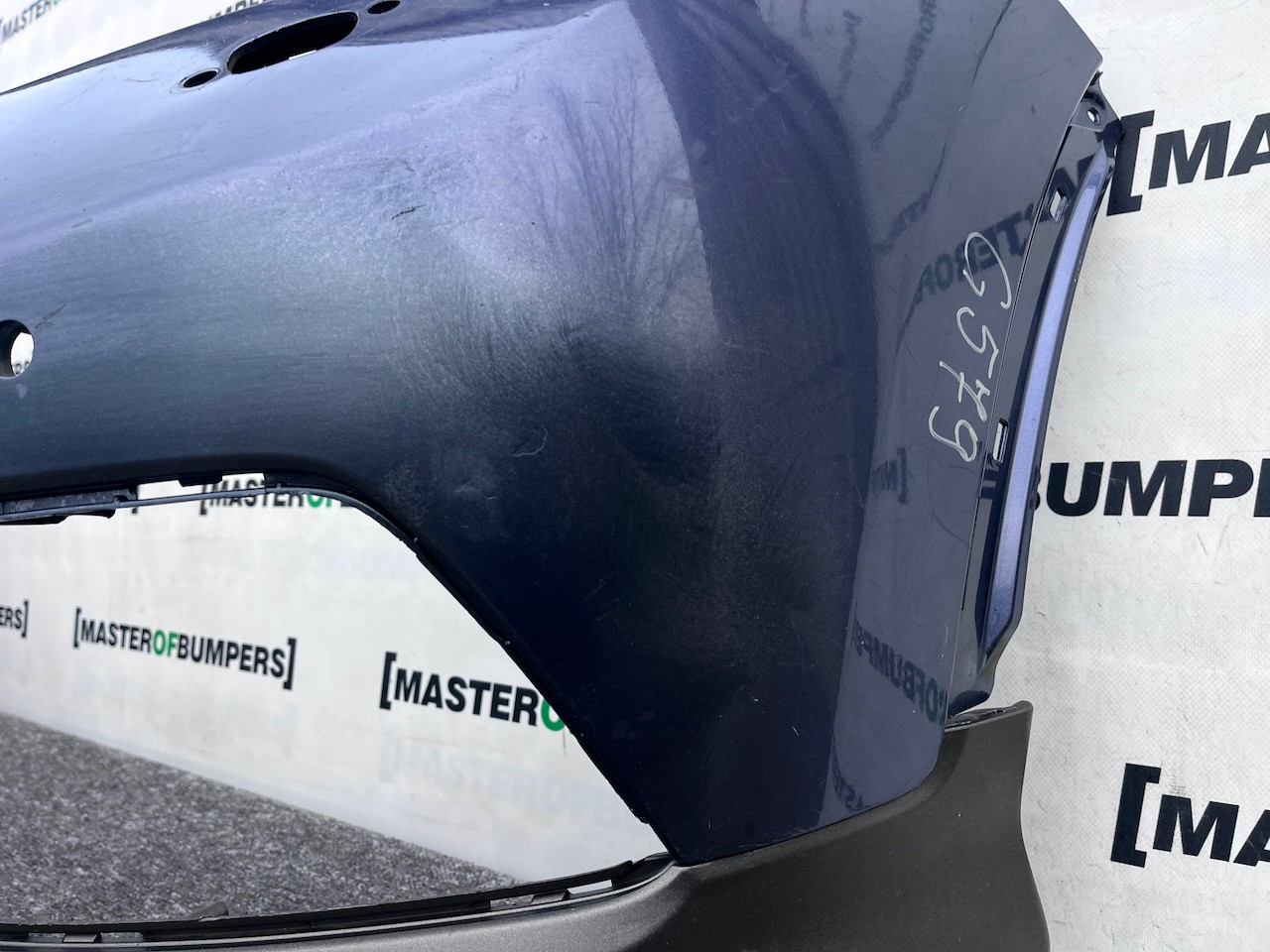 Honda Crv Elegance Mk4 2013-2014 Front Bumper 4 Pdc + Jets Genuine [g579]