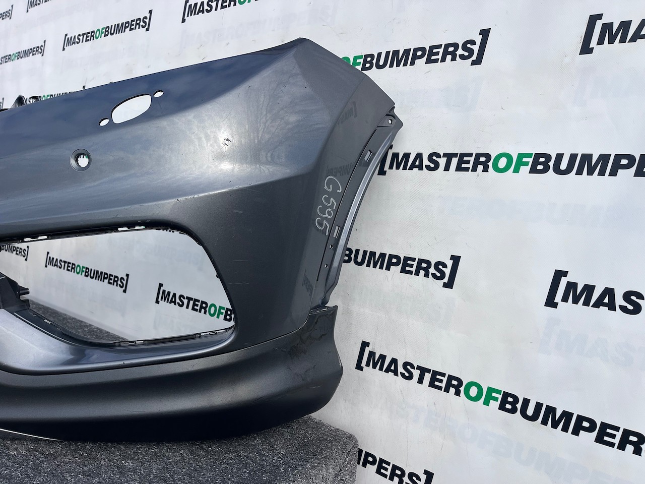 Honda Crv Elegance Mk4 Lift 2015-2017 Front Bumper 4 Pdc Jets Genuine [g595]