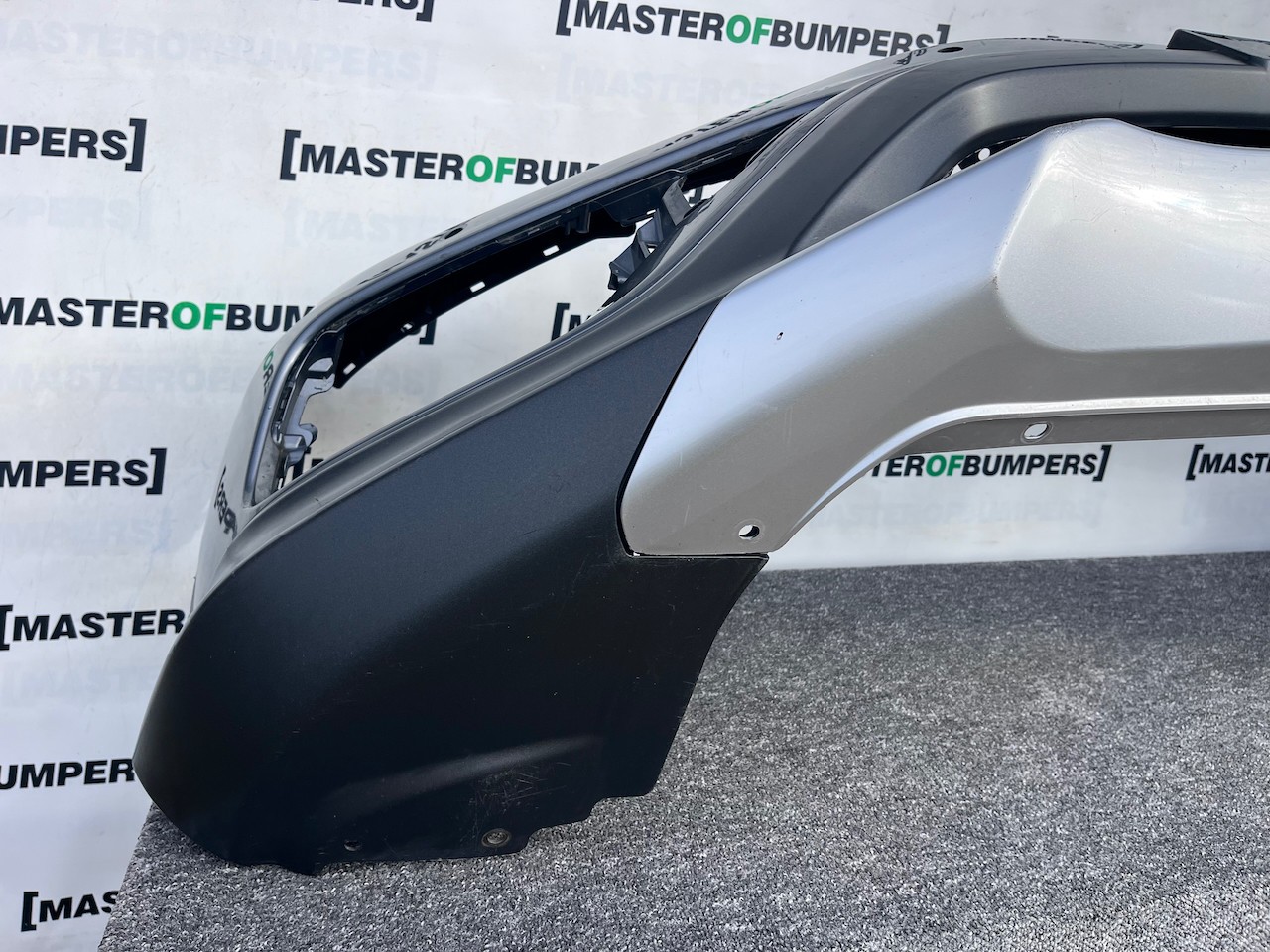 Honda Crv Elegance Mk4 Lift 2015-2017 Front Bumper 4 Pdc Jets Genuine [g595]