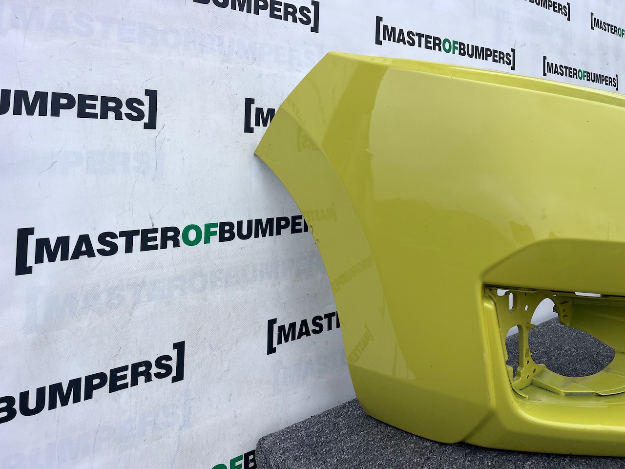 Honda Jazz Ex V-tec Mk3 Hatchback 2015-2017 Front Bumper 4 Pdc Genuine [g600]