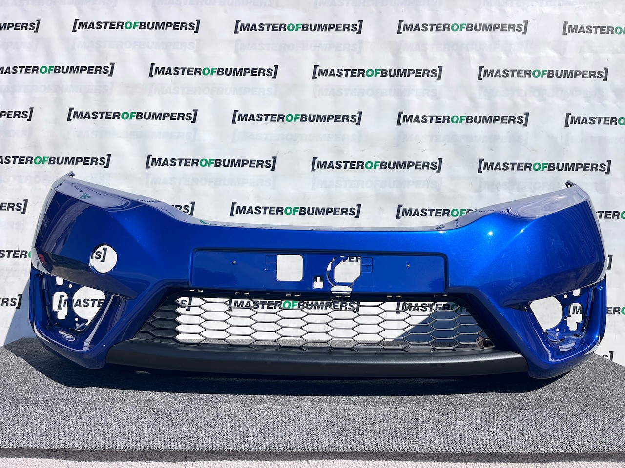 Honda Jazz Ex V-tec Mk3 Hatchback 2015-2017 Front Bumper No Pdc Genuine [g613]