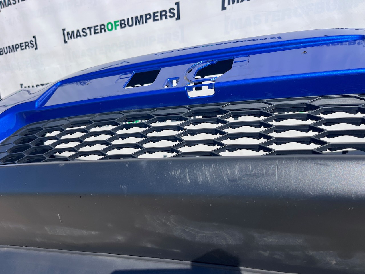 Honda Jazz Ex V-tec Mk3 Hatchback 2015-2017 Front Bumper No Pdc Genuine [g613]