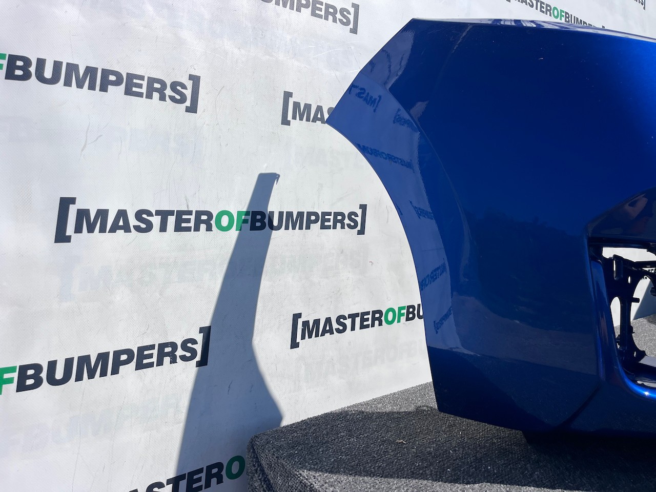 Honda Jazz Ex V-tec Mk3 Hatchback 2015-2017 Front Bumper No Pdc Genuine [g613]