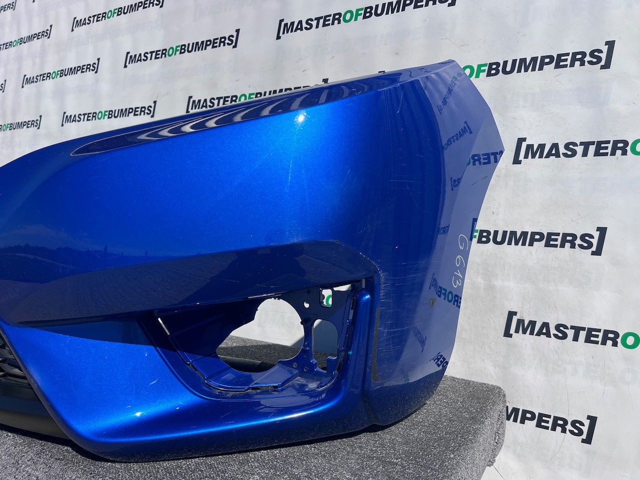 Honda Jazz Ex V-tec Mk3 Hatchback 2015-2017 Front Bumper No Pdc Genuine [g613]