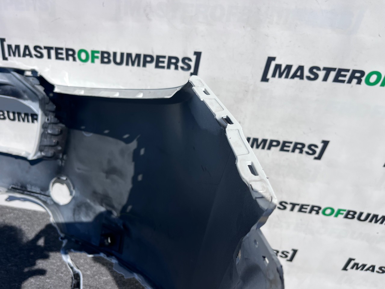 Honda Hr-v Hrv Hybrid Elegance 2021 - 2025 Front Bumper 4 Pdc Genuine [g614]